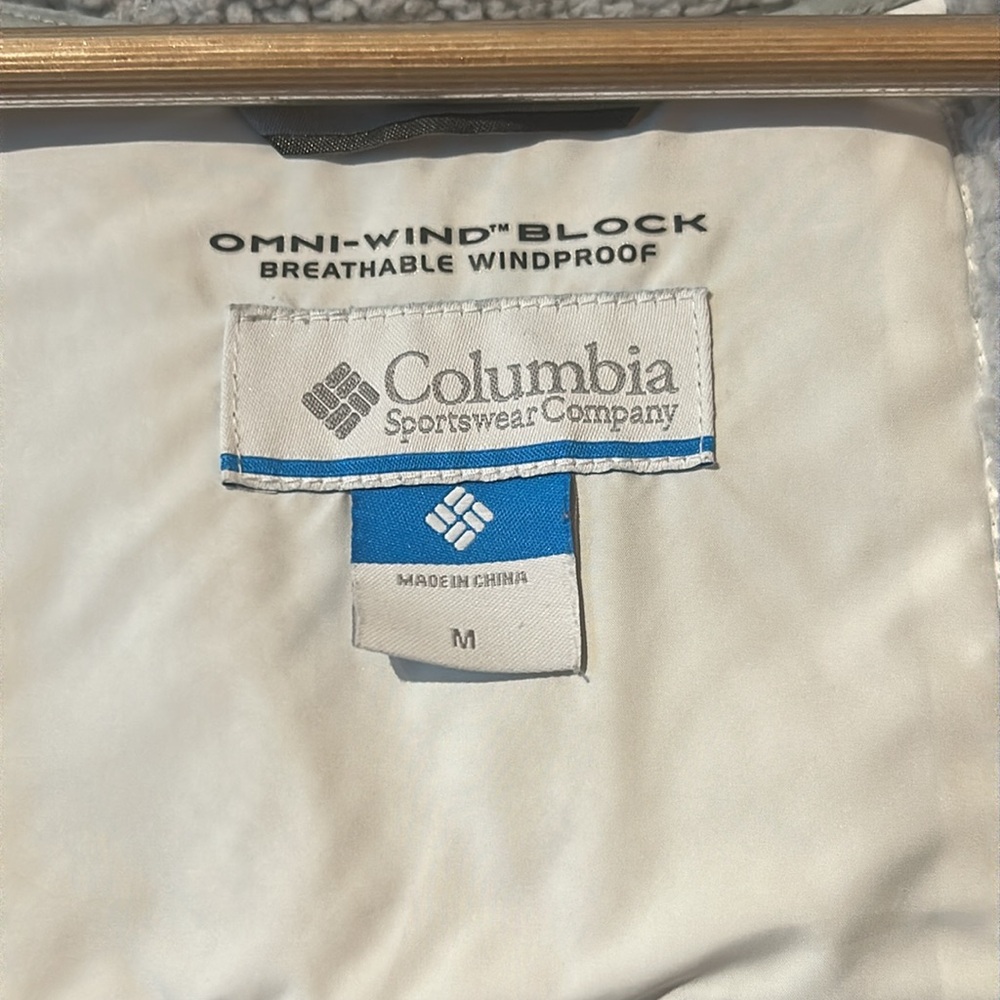 Columbia Women's Jacket - Picture 7 of 8